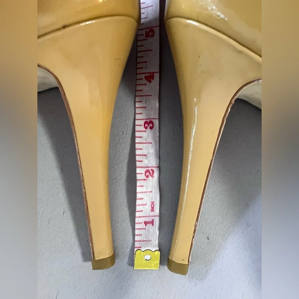 Michael Michael Kors Womens Chantal‎ Platform Pumps Tan  Leather Size 10M